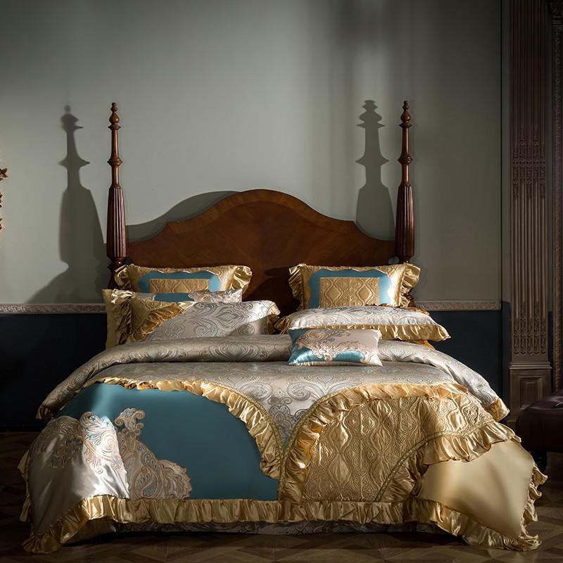 Luxury Chic Jacquard Bedding Set