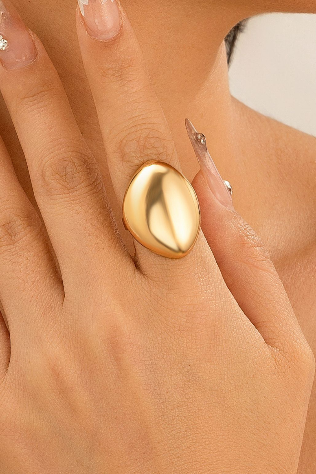 Henley Glossy Drop Rings In Gold