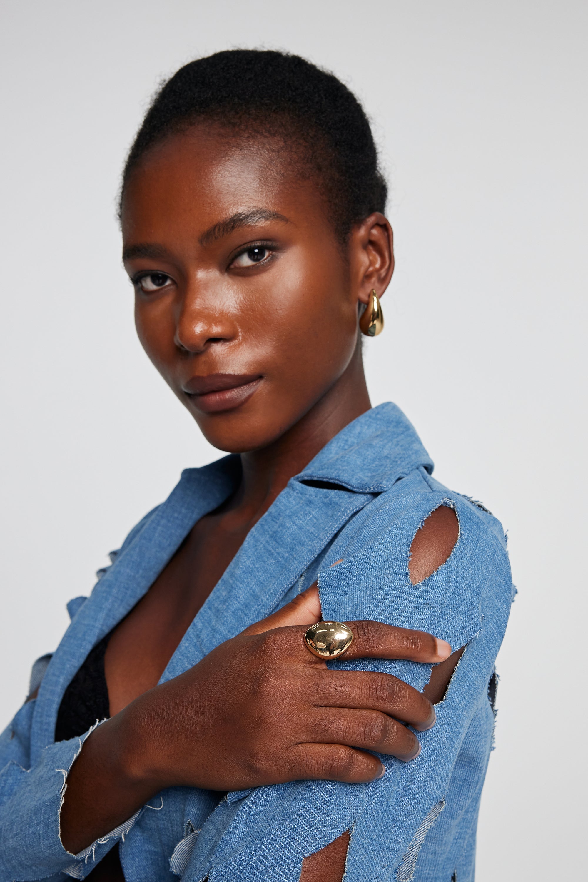 Henley Glossy Drop Rings In Gold