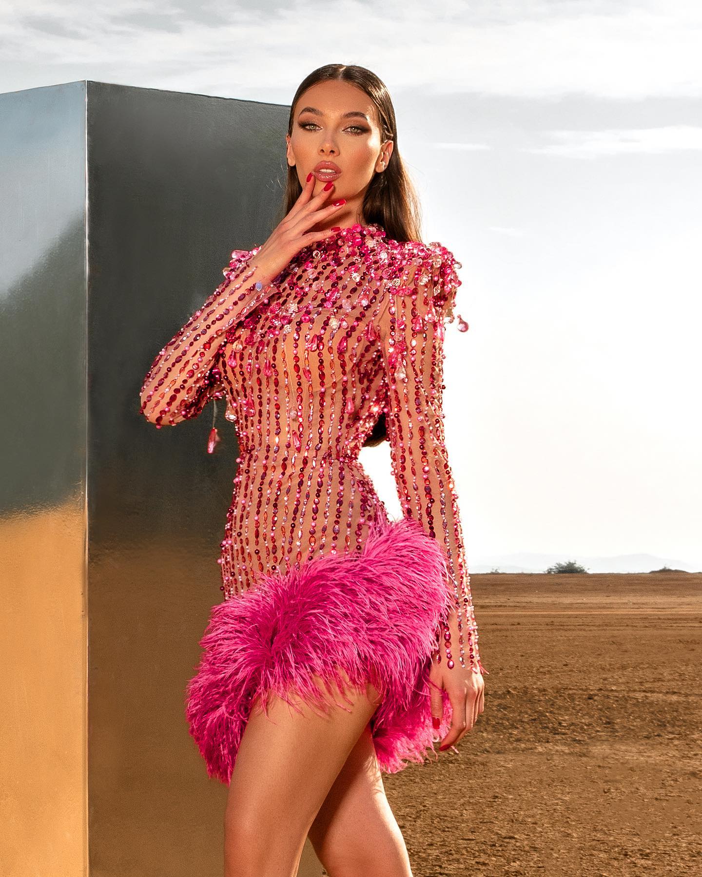 Chic Sequin Feather Cocktail Short Dress