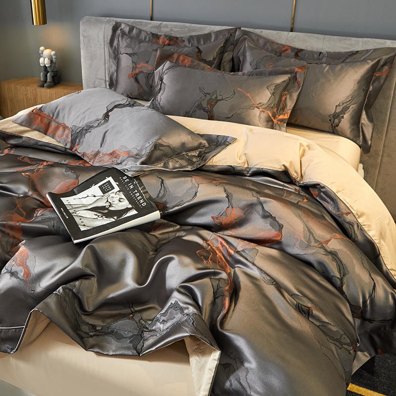 Luxury Jacquard Bedding Set