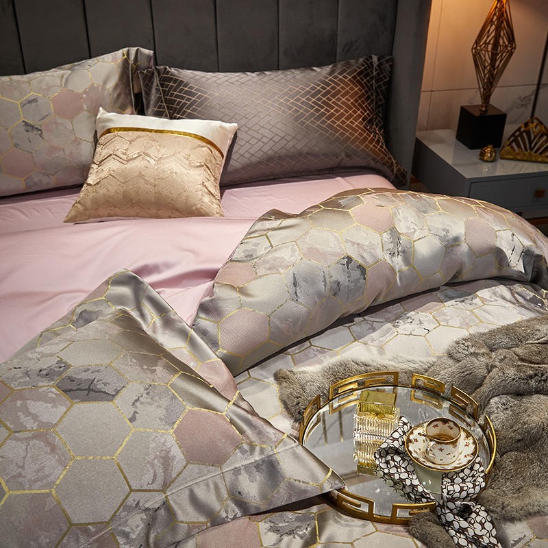 Luxury Jacquard Bedding Set