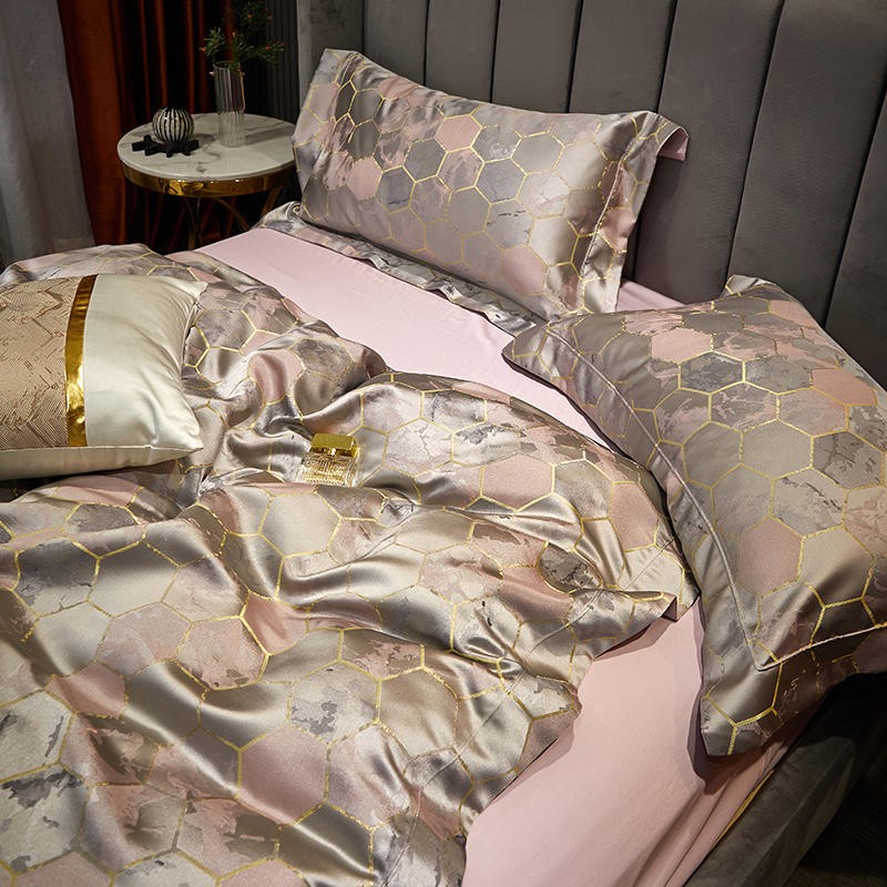 Luxury Jacquard Bedding Set