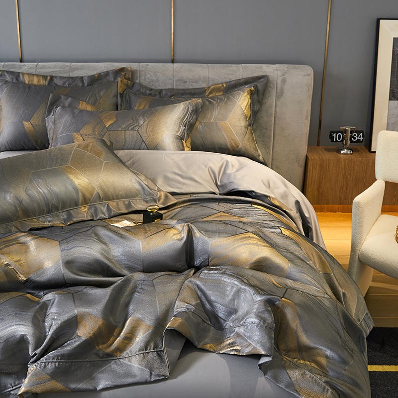 Luxury Jacquard Bedding Set