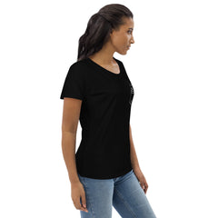 Pocket Cat Women's fitted eco tee